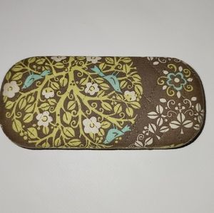 Vera bradley glasses hard case